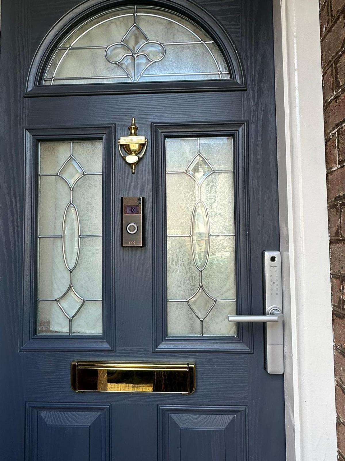 Luton Town House Near Airport Apartamento Exterior foto